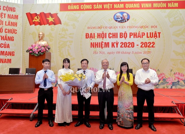 ĐẠI HỘI CHI BỘ PHÁP LUẬT NHIỆM KỲ 2020-2022